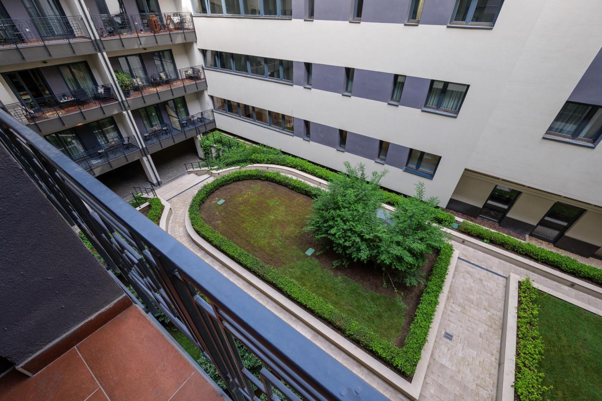 Rames-Cosmo Downtown Apartment With Rooftop Pool Budapest Exterior photo